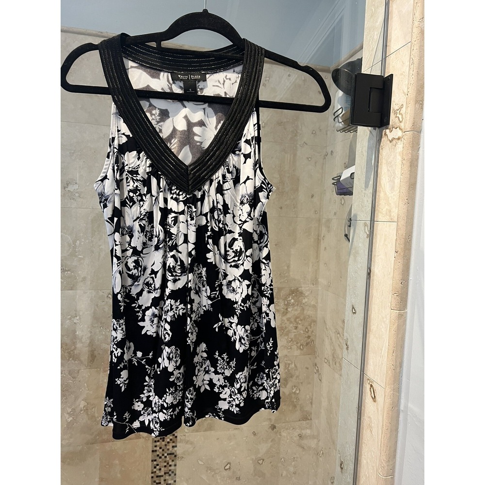 White House Black Market Floral V-Neck Jersey Tank Top Blouse White Black S